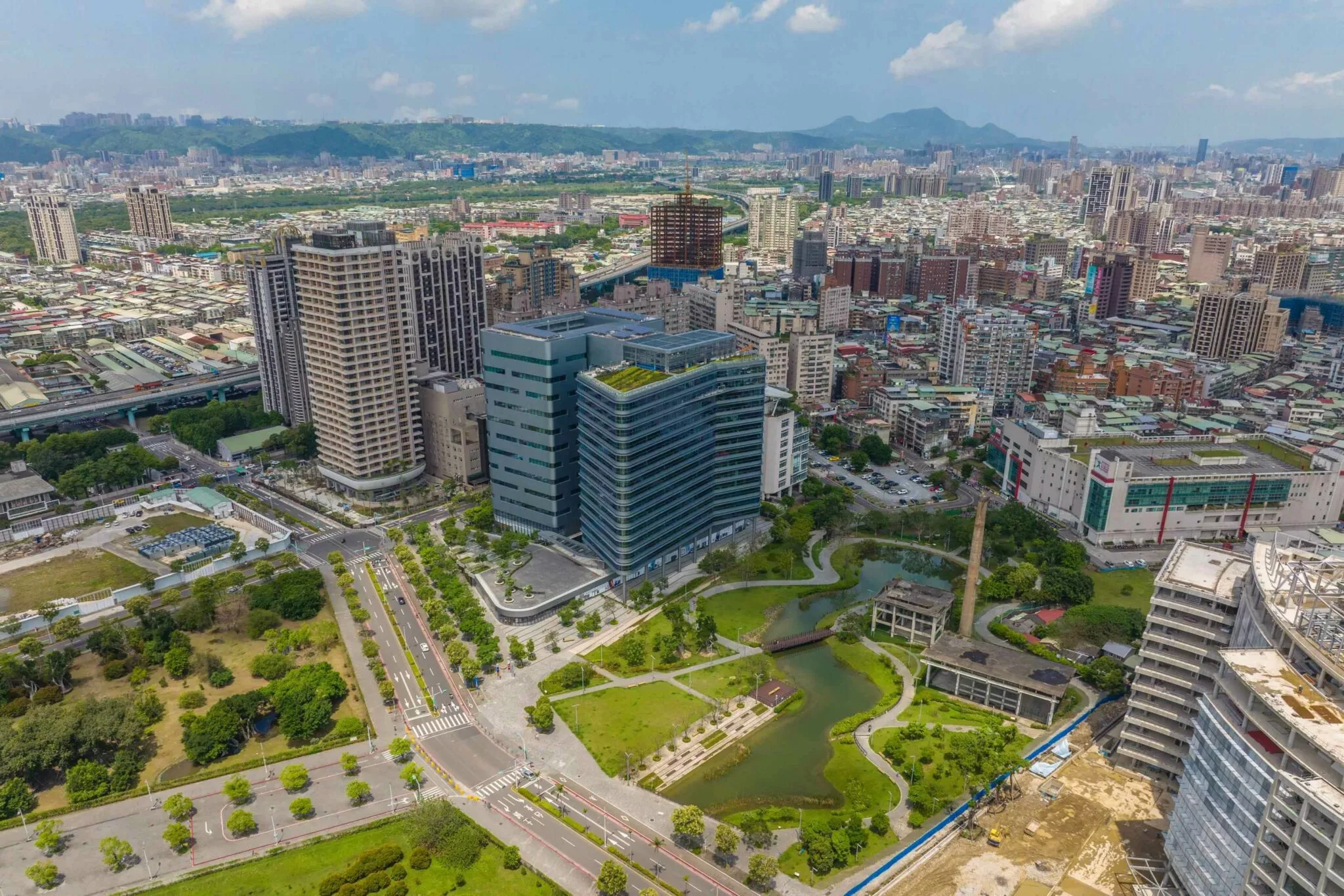 遠東通訊園區空拍圖